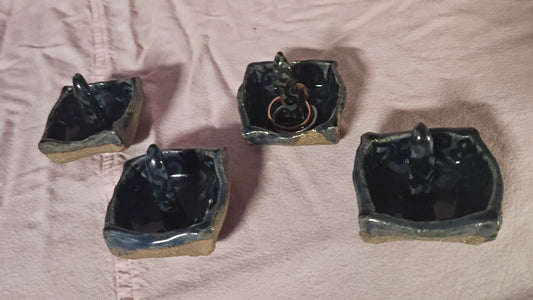 Blue Ring Holders with Column