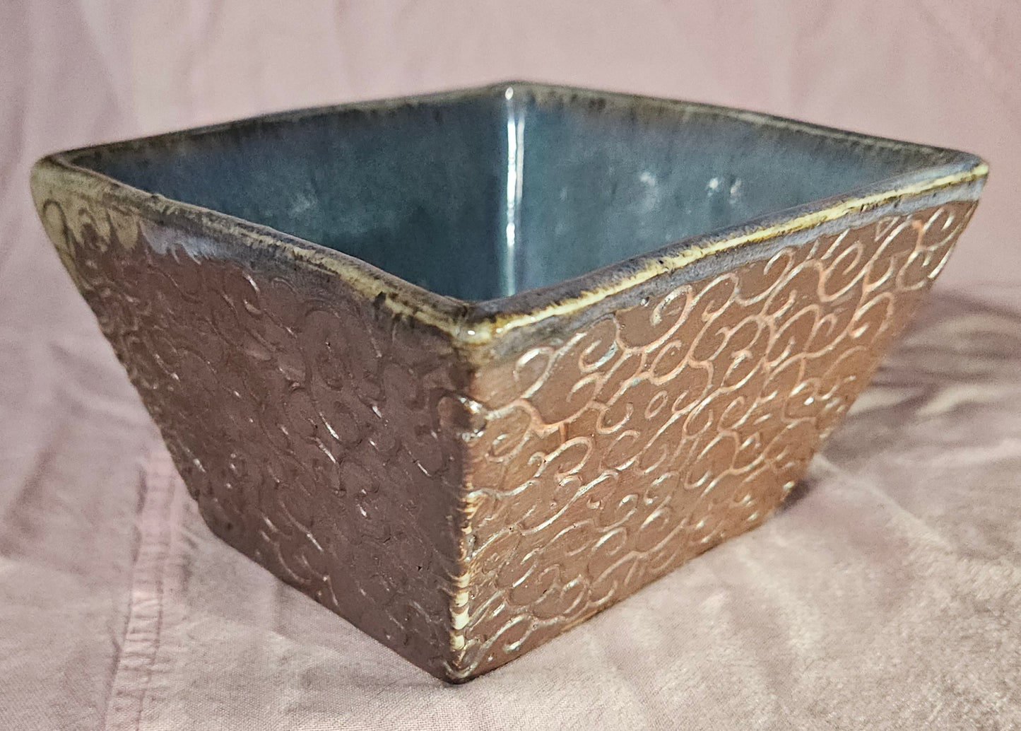 Square Pattern Bowl