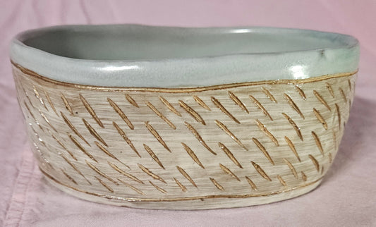 Oval Scratch Bowl