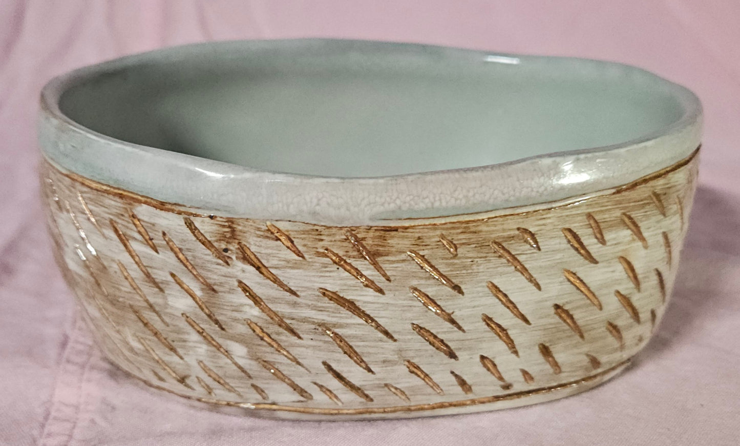 Oval Scratch Bowl