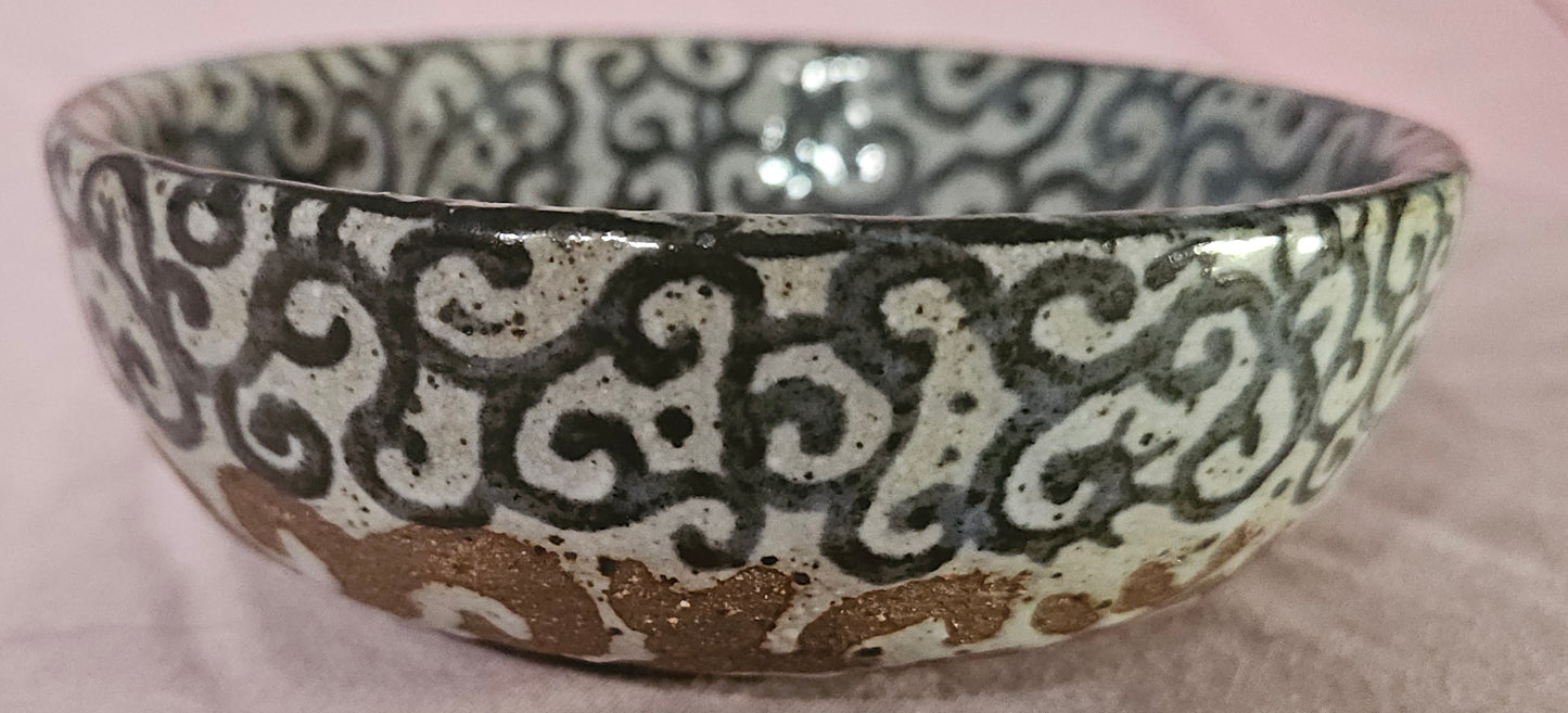 Small Shallow Pattern Bowl
